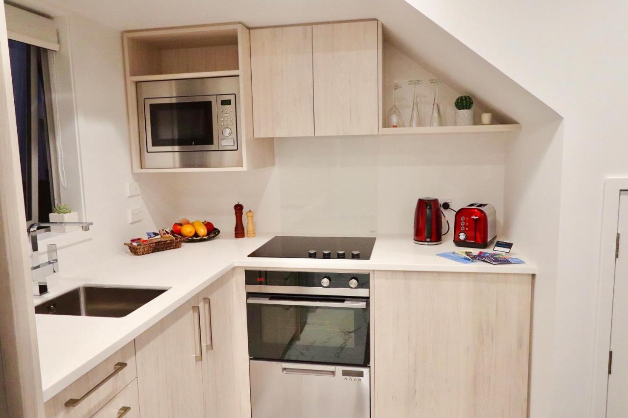 Perfect Modern Townhouse Cbd كريستتشيرش المظهر الخارجي الصورة